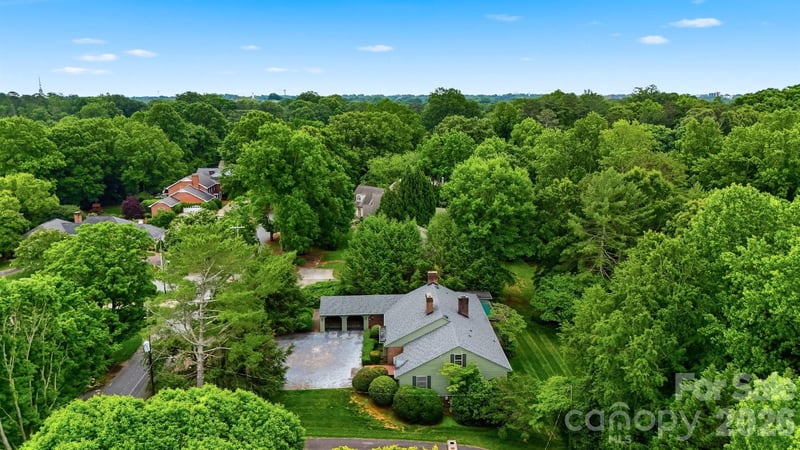 1811 5th St, Hickory, NC 28601