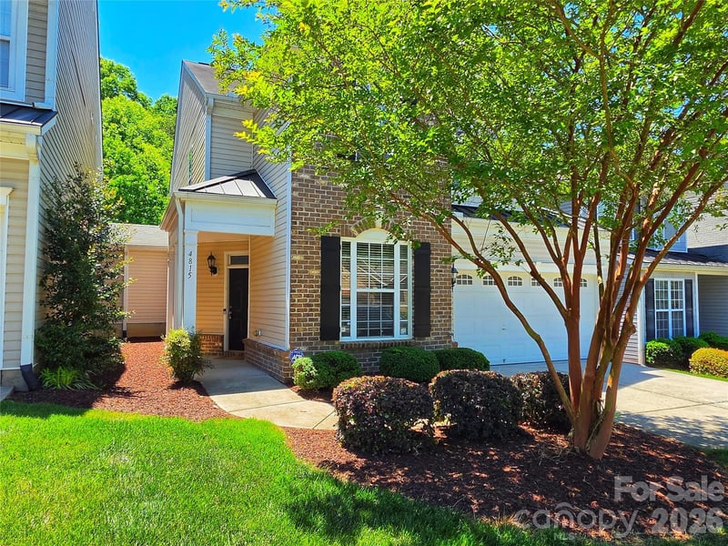 4815 Sterling Brooke Ln, Winston Salem, NC 27103