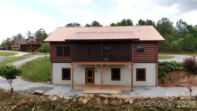 1732 Waters Edge Dr, Granite Falls, NC 28630