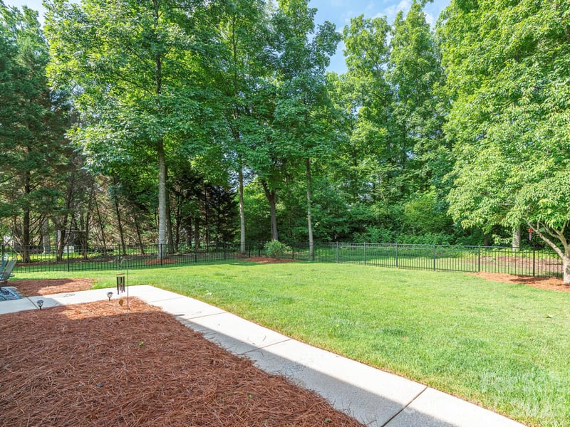 3672 Charolais Ln, Harrisburg, NC 28075