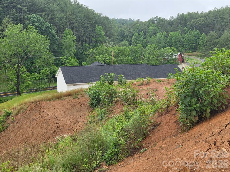 292 Big Branch Dr #2C, Mars Hill, NC 28754