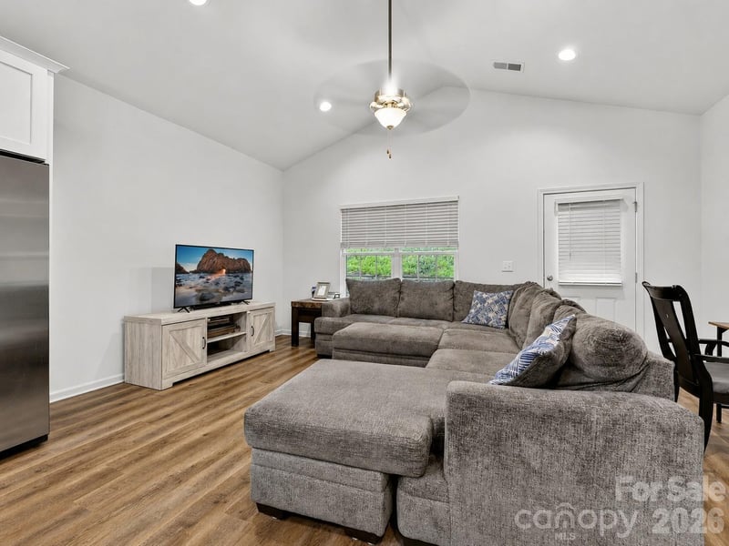 103 Trexler Ave, Mount Holly, NC 28120