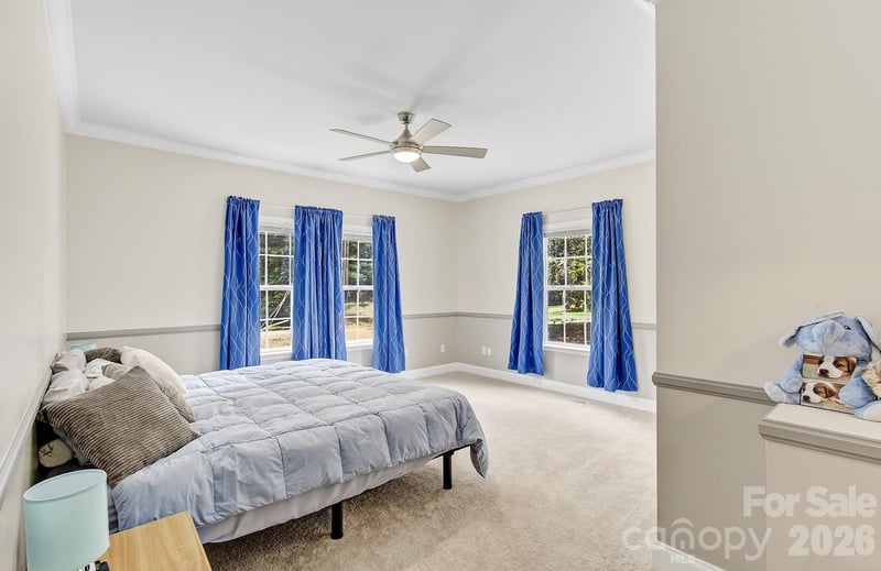 40 Liberty Rd, Candler, NC 28715