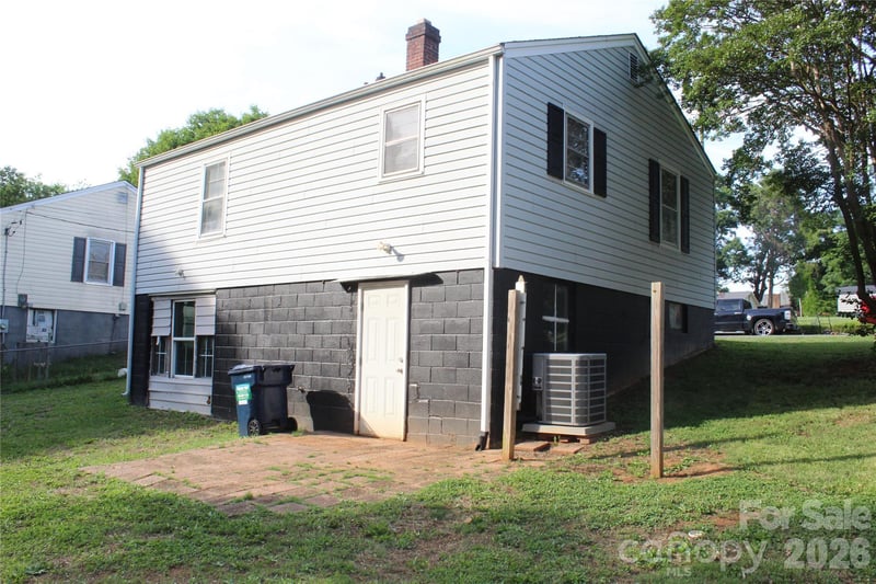 406 Mill St, Landis, NC 28088