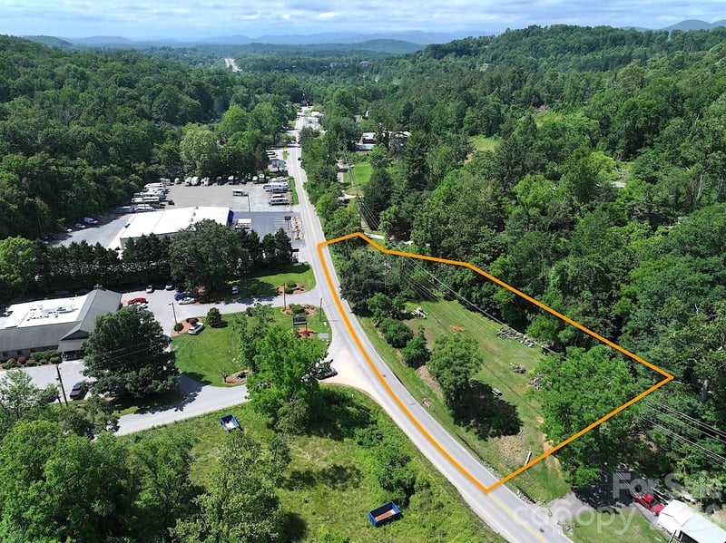 99999 Old Weaverville Rd, Asheville, NC 28804