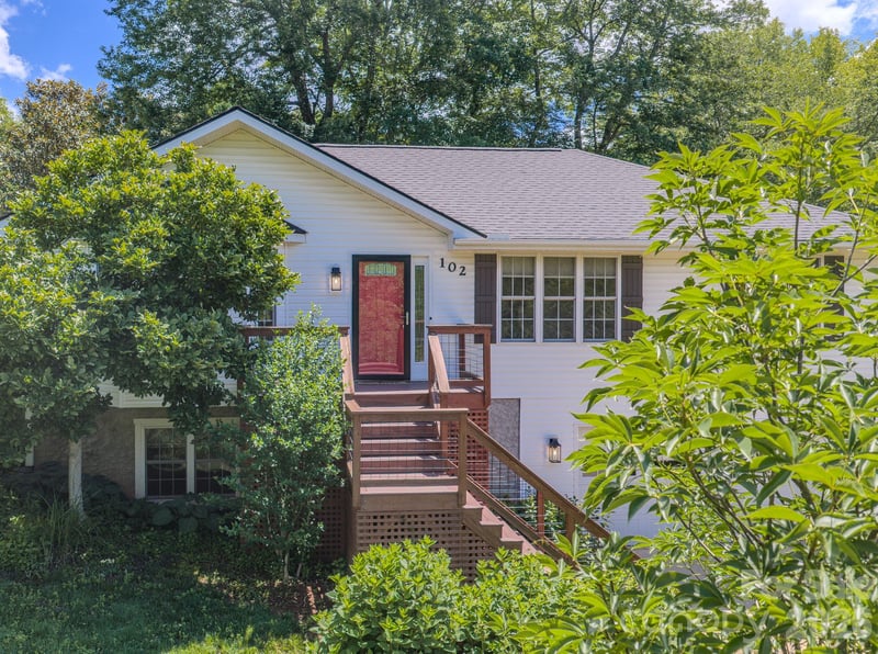 102 Forest Lake Dr, Asheville, NC 28803