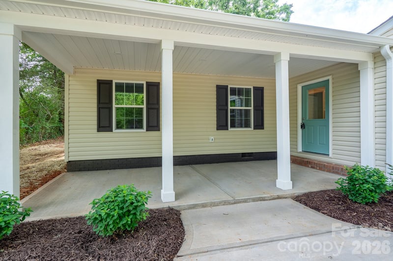185 Garden Ln, Salisbury, NC 28146