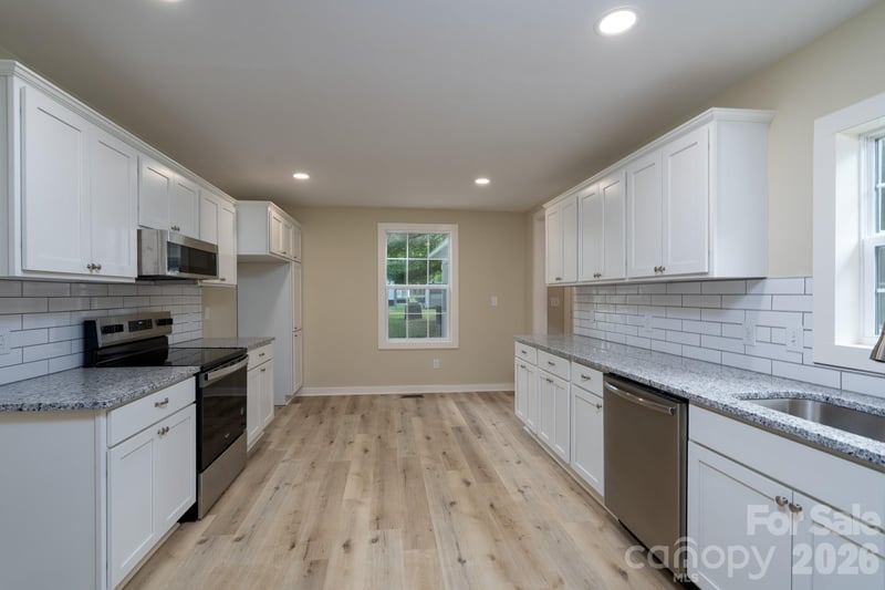 185 Garden Ln, Salisbury, NC 28146