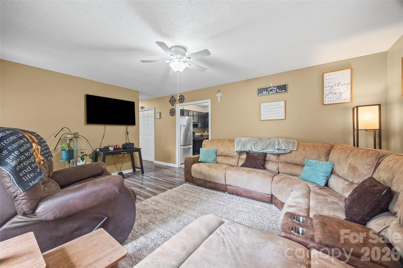 30 Seventh St, York, SC 29745