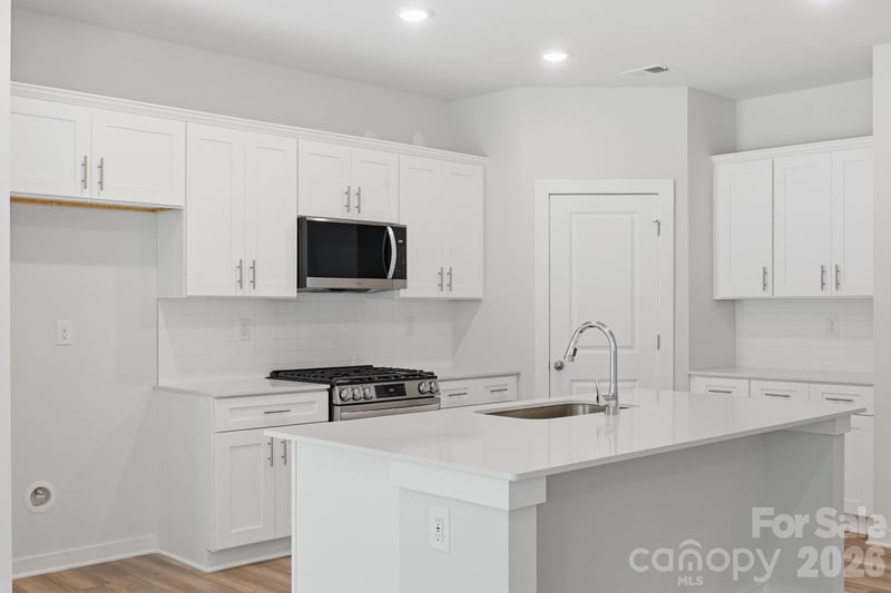 1061 Hallman Branch Ln, Lincolnton, NC 28092