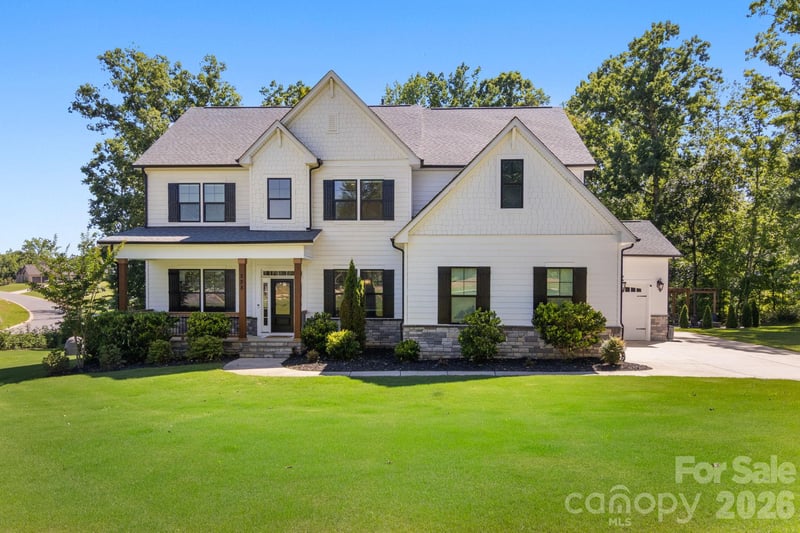 228 Herd Path Ct, Clover, SC 29710