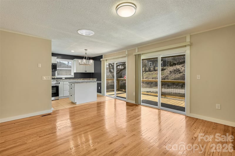 9 Woodfin Ave, Asheville, NC 28804