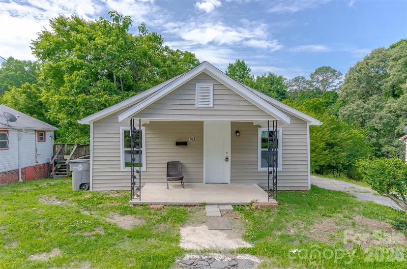 303 Rice St, Kannapolis, NC 28081