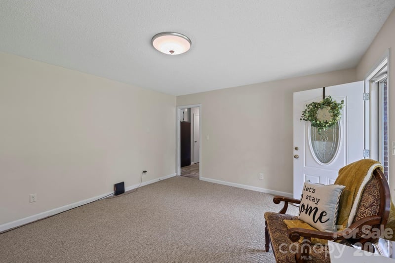 156 Eskimo Dr, Bostic, NC 28018
