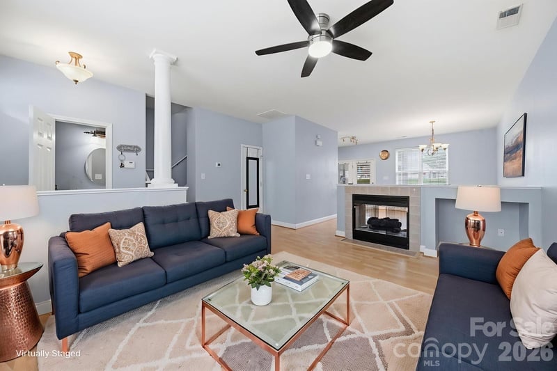 2422 Loch Stone Dr, Gastonia, NC 28054