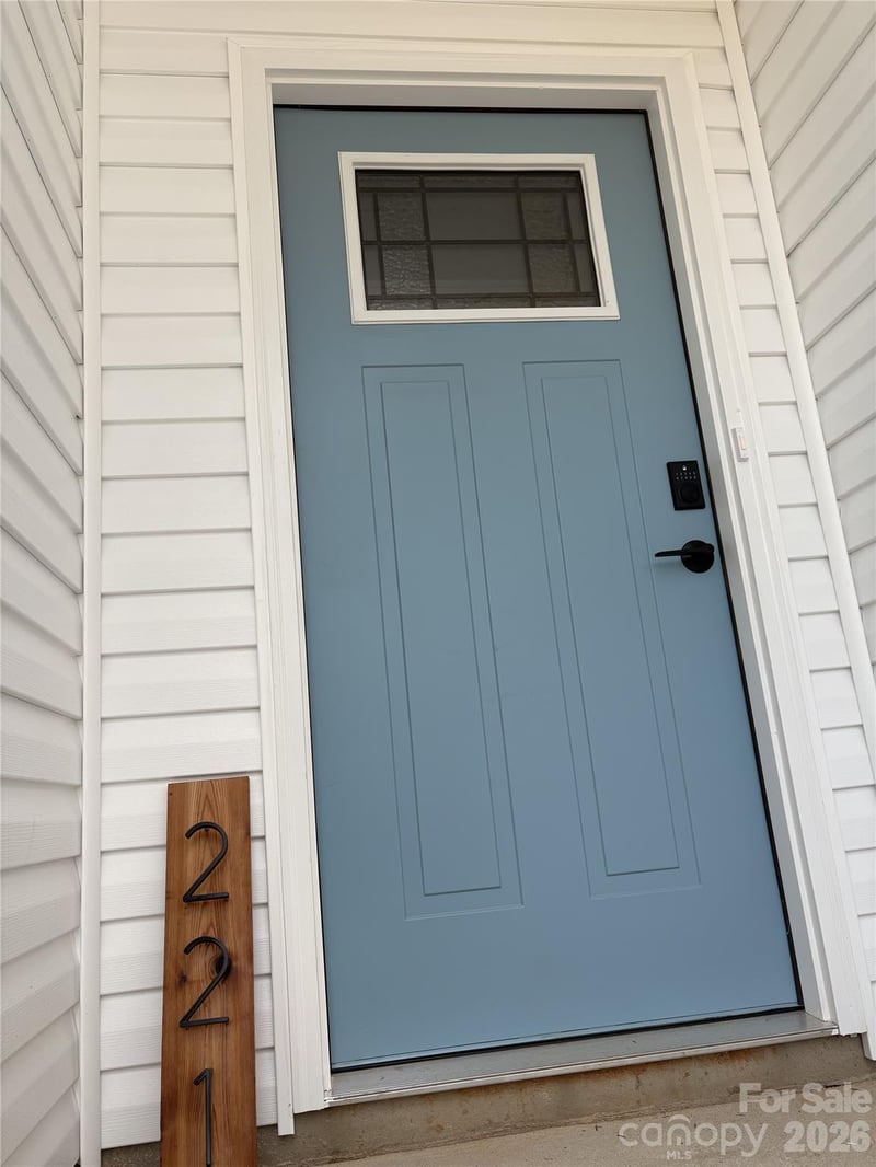 221 Anne St, Concord, NC 28025
