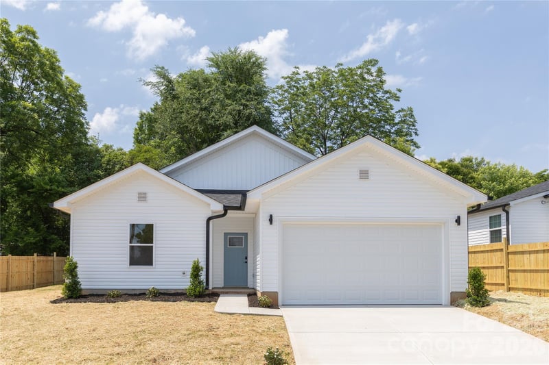 221 Anne St, Concord, NC 28025