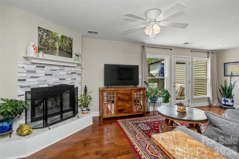 8333 Knights Bridge Rd, Charlotte, NC 28210