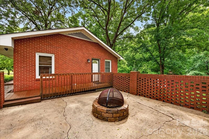 5001 Rehobeth Rd, Waxhaw, NC 28173