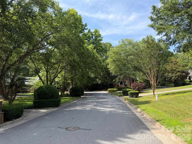 119 Colony Hill Ln, Mooresville, NC 28115
