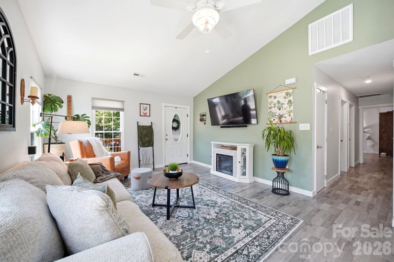 14023 Eden Ct, Pineville, NC 28134