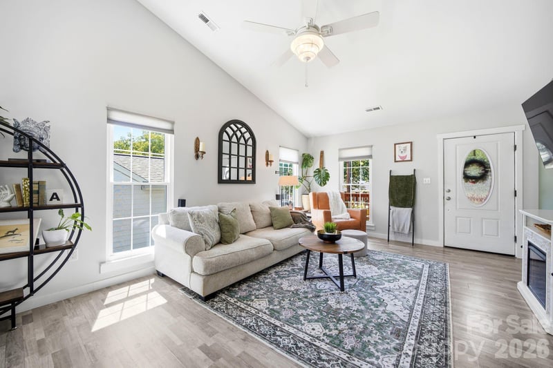14023 Eden Ct, Pineville, NC 28134