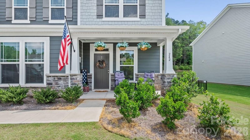 242 Winford Rd, Troutman, NC 28166