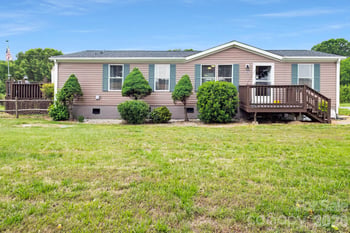 1677 Jennings Rd, Olin, NC 28660