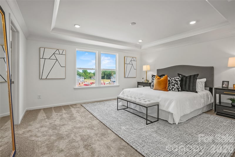 5704 Stewarts Landing Rd, Charlotte, NC 28215