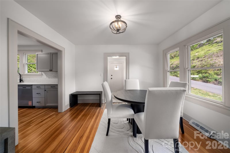 10 Sixth St, Asheville, NC 28804