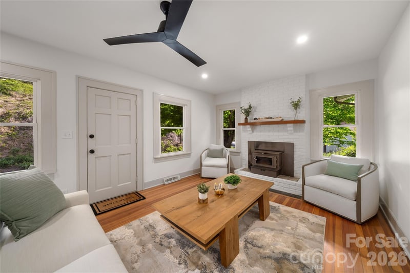 10 Sixth St, Asheville, NC 28804