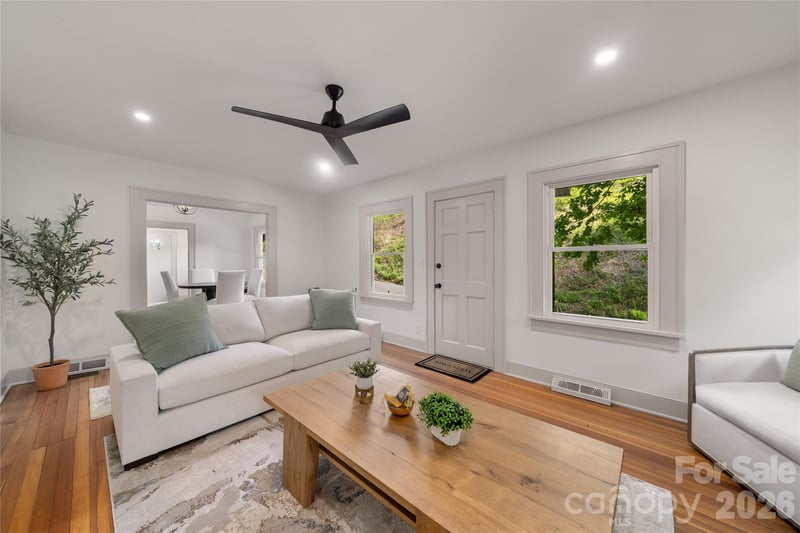 10 Sixth St, Asheville, NC 28804