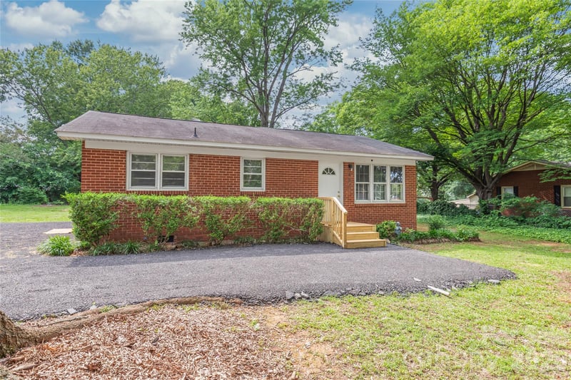 607 Rocky River Rd, Monroe, NC 28110