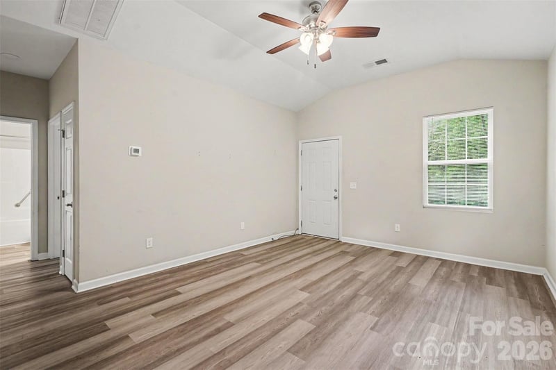 635 Johns Ln, Gastonia, NC 28052