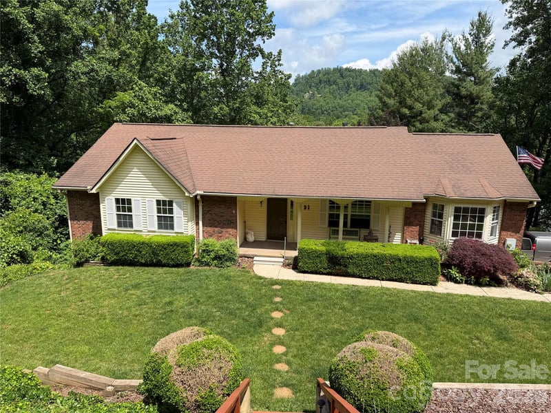 31 Surrey Rn, Asheville, NC 28803