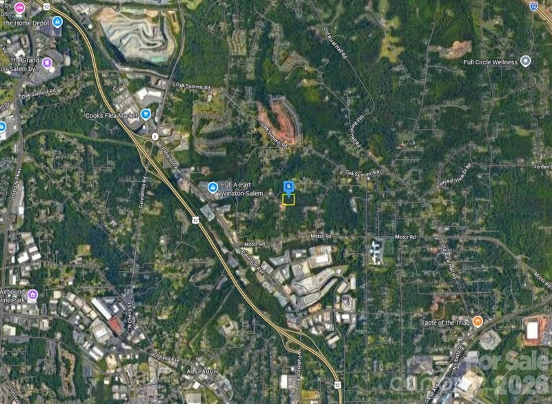 4660 Woodhurst Dr, Winston Salem, NC 27105