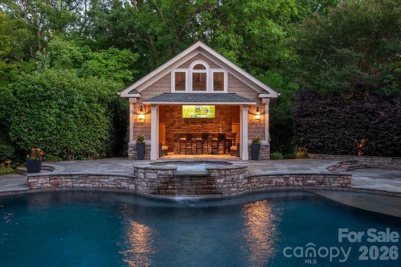 12509 Pine Valley Club Dr, Charlotte, NC 28277