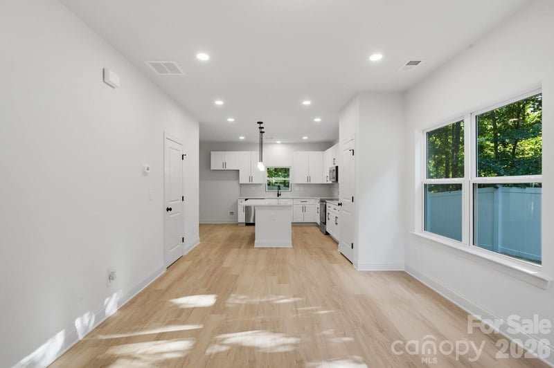 2829 Overlook Trl, Charlotte, NC 28212