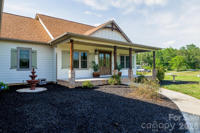 12041 Hazard Rd, Oakboro, NC 28129
