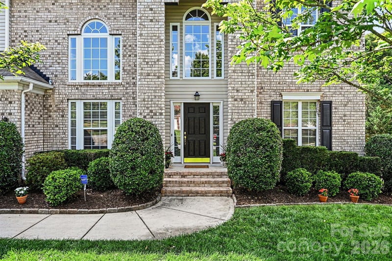 3124 Grandeur Rd, Charlotte, NC 28269