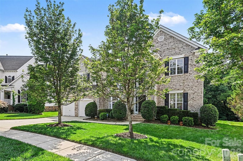 3124 Grandeur Rd, Charlotte, NC 28269