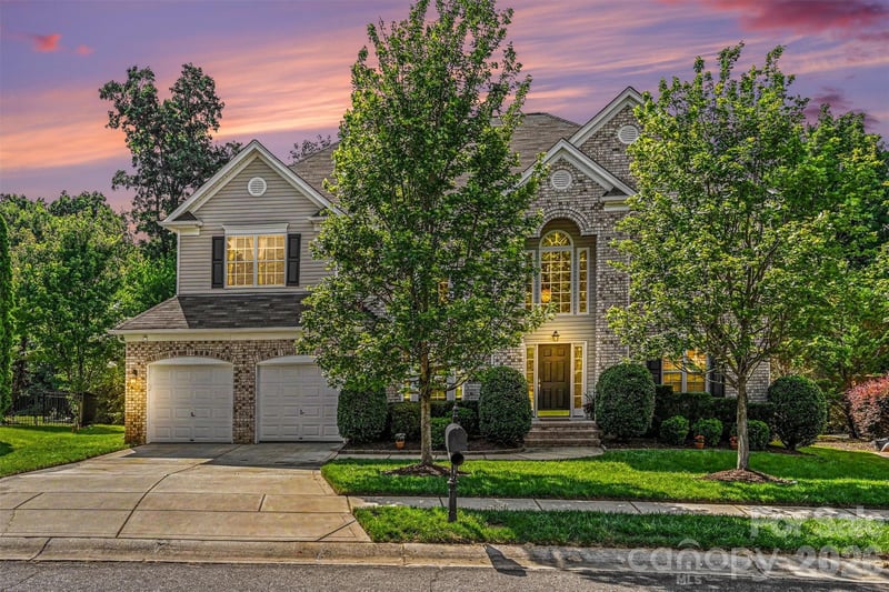 3124 Grandeur Rd, Charlotte, NC 28269