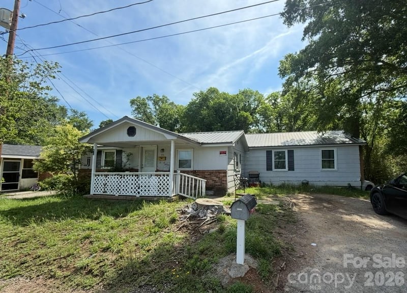 106 Deaver St, Chester, SC 29706