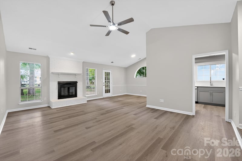 1545 Bear Mountain Rd, Charlotte, NC 28214