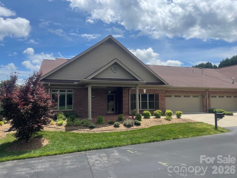 473 26th Ave, Hickory, NC 28601