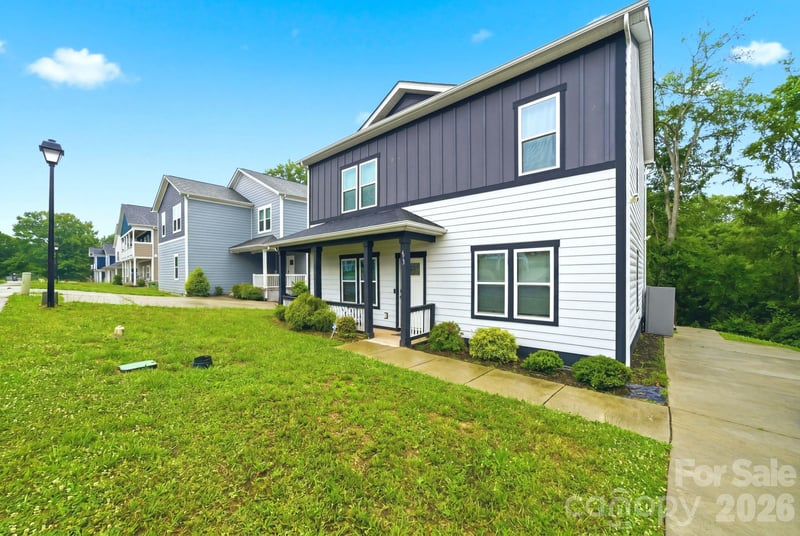 633 Grace St, Gastonia, NC 28052