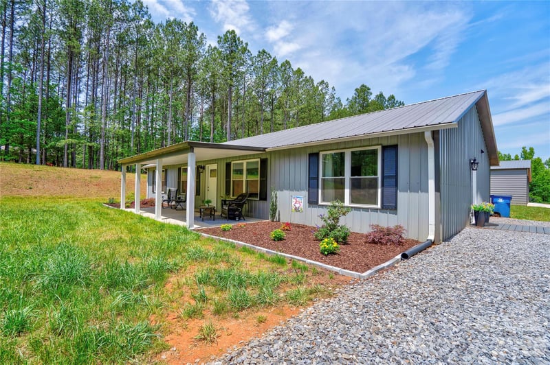 1733 Timber Dr, Mooresboro, NC 28114