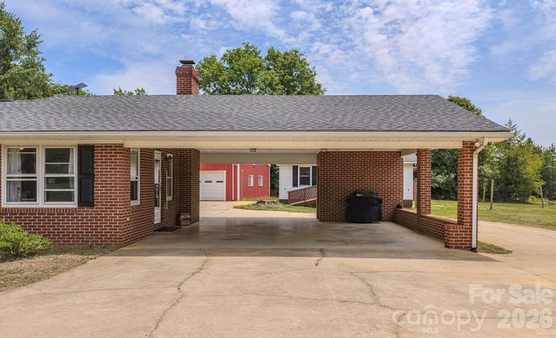 1241 County Line Rd, Rutherfordton, NC 28139
