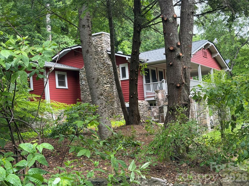 206 Chestnut Hill Rd, Gerton, NC 28735