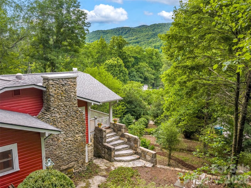 206 Chestnut Hill Rd, Gerton, NC 28735